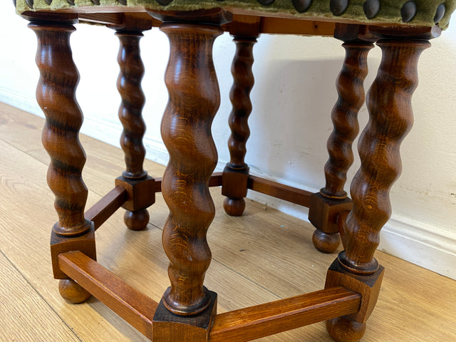Sehr hübscher skandinavischer antiker Hocker mit fein gedrechselten Beinen I sechseckiger Sitzhocker Fußhocker Fußbank Schemel Sitz Stuhl Pouf Vintage I