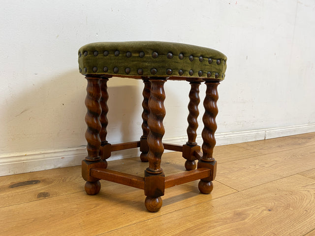 Sehr hübscher skandinavischer antiker Hocker mit fein gedrechselten Beinen I sechseckiger Sitzhocker Fußhocker Fußbank Schemel Sitz Stuhl Pouf Vintage I