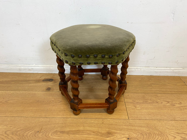 Sehr hübscher skandinavischer antiker Hocker mit fein gedrechselten Beinen I sechseckiger Sitzhocker Fußhocker Fußbank Schemel Sitz Stuhl Pouf Vintage I