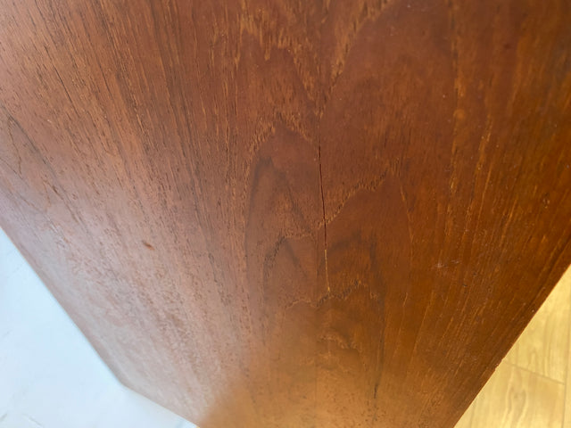 Stilvolles skandinavisches Mid-Century Highboard mit Schiebetüren & Schubladen I Vollholz in Teak I Schrank Sideboard Kommode Barschrank Anrichte Danish Design Vintage 60er
