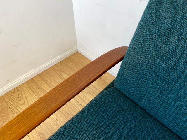 Elegantes skandinavisches Mid-Century Sofa mit Schlaffunktion , Teakholz Rahmen, und petrol Blauem Original Bezug I Couch Schlafsofa Schlafcouch Daybed Sitzgarnitur Danish Design Vintage 60er I