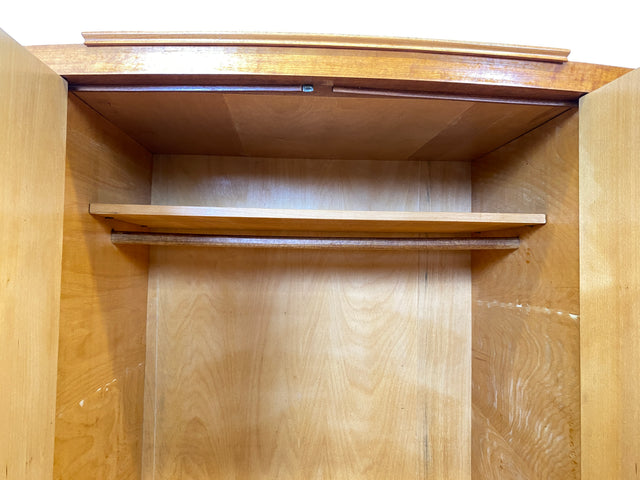 Wunderschöner und sehr gut erhaltener 30er Jahre Art Deco Kleiderschrank aus vollem Holz mit guter Aufteilung I Schrank Schlafzimmerschrank Wäscheschrank Vintage Antik Alt I