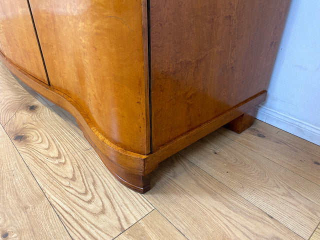 Wunderschöner und sehr gut erhaltener 30er Jahre Art Deco Kleiderschrank aus vollem Holz mit guter Aufteilung I Schrank Schlafzimmerschrank Wäscheschrank Vintage Antik Alt I