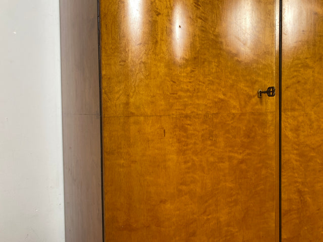 Wunderschöner und sehr gut erhaltener 30er Jahre Art Deco Kleiderschrank aus vollem Holz mit guter Aufteilung I Schrank Schlafzimmerschrank Wäscheschrank Vintage Antik Alt I