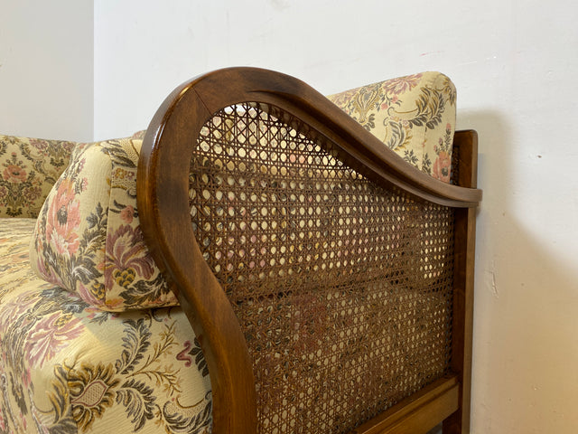 WMK I Wunderschönes antikes Ecksofa mit floralem Bezug , Wiener Geflecht und Federkern (Kopie)