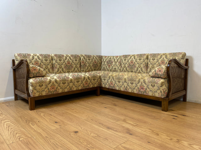 WMK I Wunderschönes antikes Ecksofa mit floralem Bezug , Wiener Geflecht und Federkern (Kopie)