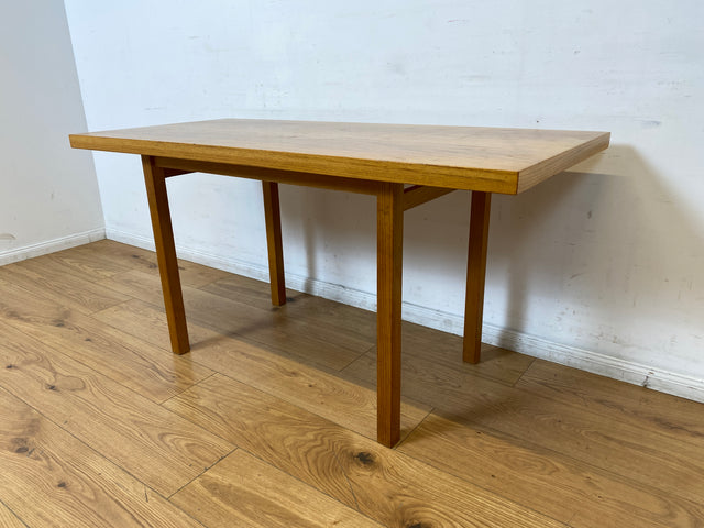 WMK I Versand möglich I Minimalistischer und gut erhaltener heller 60er Jahre Couchtisch in Eichenholz