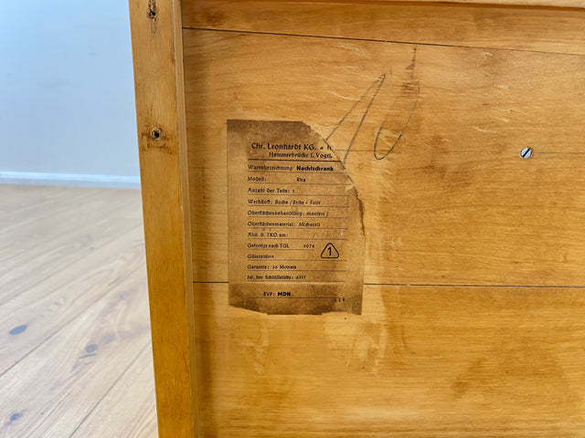 WMK I Formschöner heller Mid-Century Nachttisch mit Schubladen und konischen Füßen I Nachtschrank Nachtschränkchen Nachtkommode Kommode Beistelltisch Ablage Vintage 50er 60er I Berlin Köln Bayern