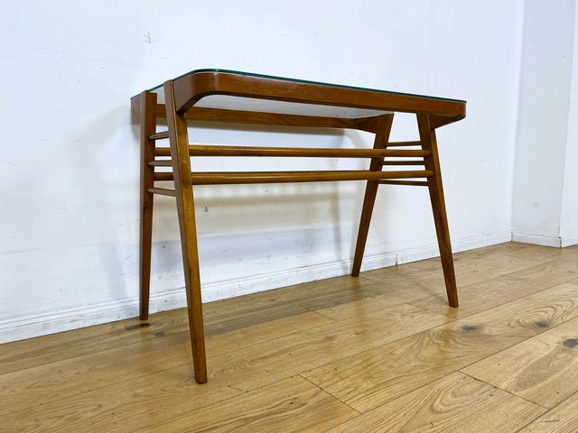 Stilvoller 60er Jahre Designer Couchtisch von František Jirák mit Glasplatte und Ablage I Glastisch Glascouchtisch Wohnzimmertisch Coffee Table Mid-Century 50er Vintage I