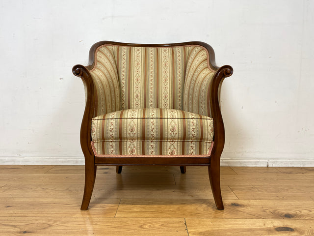 I Elegante und sehr gut erhaltene antike Sitzgarnitur aus Sofa und 2 Sessel mit Federkern und hochwertigem gestreiftem Stoffbezug I Sitzgruppe Couch Couchgarnitur Zweisitzer Vintage Biedermeier I