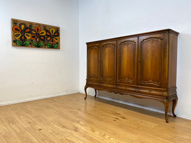 Eleganter und sehr gut erhaltener 60er Jahre Chippendale Schrank in Eiche mit Schubladen I Wohnzimmerschrank Sideboard Highboard Wäscheschrank Kleiderschrank Vintage Barock I