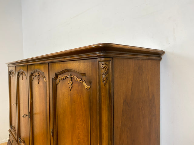 Eleganter und sehr gut erhaltener 60er Jahre Chippendale Schrank in Eiche mit Schubladen I Wohnzimmerschrank Sideboard Highboard Wäscheschrank Kleiderschrank Vintage Barock I