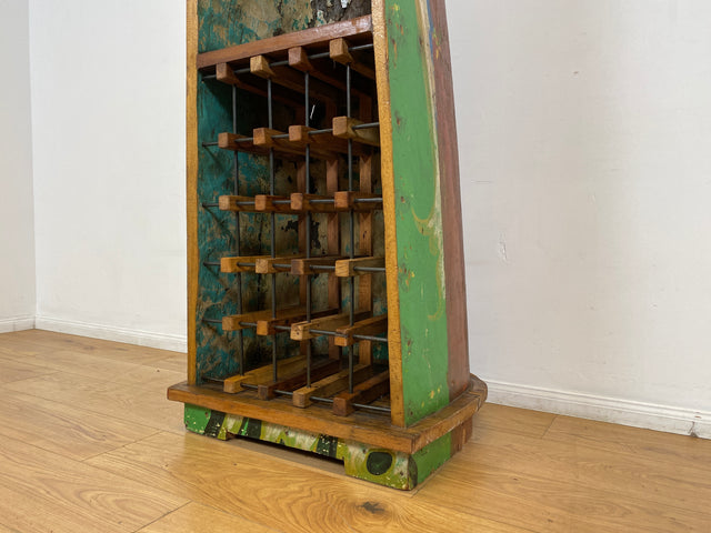 Boatwood by WMK # Besonderes Weinregal aus echtem Einbaum I ein handgefertigtes Unikat in Originalfarben I Regal Holzregal Flaschenregal Eck Bar Schrank Haus Fischer Wein Rack Boot Schiff Rostock Slyt