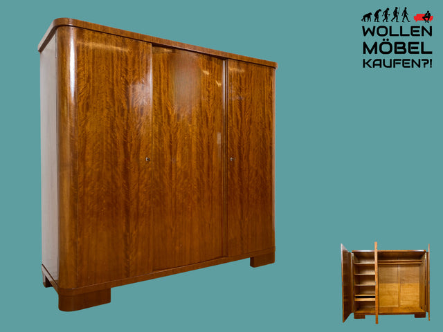 Formschöner und perfekt aufgeteilter 50er Jahre Kleiderschrank aus vollem Holz mit Schublade I Schrank Schlafzimmerschrank Wäscheschrank Wardrobe Antik Vintage 60er I