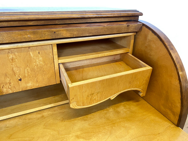 Eleganter 60er Jahre Massivholz Sekretär in antikem Stil mit ausziehbarer Schreibplatte und edlen Messingbeschlägen I Schreibsekretär Zylindersekretär Schreibschrank Schreibtisch Barock Vintage I