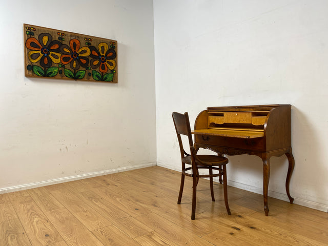 Eleganter 60er Jahre Massivholz Sekretär in antikem Stil mit ausziehbarer Schreibplatte und edlen Messingbeschlägen I Schreibsekretär Zylindersekretär Schreibschrank Schreibtisch Barock Vintage I