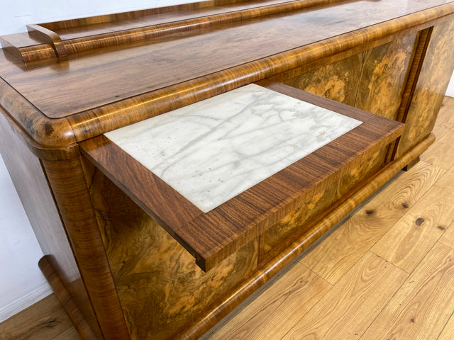 Grandiose Art Deco Anrichte I Vollholz in edlem Nussbaum Wurzelholz I Büfett Buffet Sideboard Kommode Schrank Geschirrschrank Kredenz Küchenschrank Antik Alt Vintage 30er I