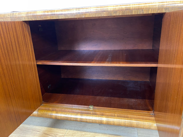 Grandiose Art Deco Anrichte I Vollholz in edlem Nussbaum Wurzelholz I Büfett Buffet Sideboard Kommode Schrank Geschirrschrank Kredenz Küchenschrank Antik Alt Vintage 30er I