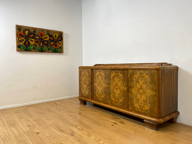 Grandiose Art Deco Anrichte I Vollholz in edlem Nussbaum Wurzelholz I Büfett Buffet Sideboard Kommode Schrank Geschirrschrank Kredenz Küchenschrank Antik Alt Vintage 30er I