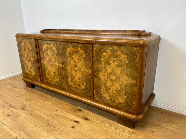 Grandiose Art Deco Anrichte I Vollholz in edlem Nussbaum Wurzelholz I Büfett Buffet Sideboard Kommode Schrank Geschirrschrank Kredenz Küchenschrank Antik Alt Vintage 30er I