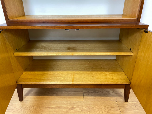 Schönes und geräumiges Mid-Century Highboard aus 1968  mit Glasregal I Schrank Bücherschrank Bücherregal Wohnzimmerschrank Kommode Vintage Retro 60er 70er Alt I