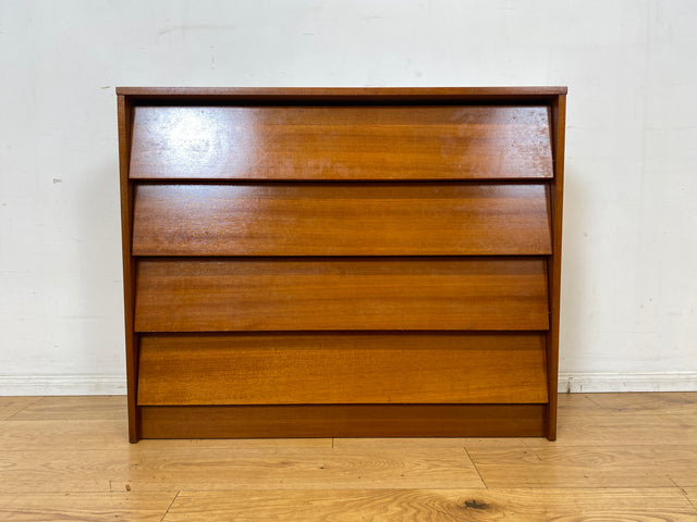 Minimalismus pur! Sehr schöne Vintage Schuhkommode mit Klappen und Edelholz Furnier I Schuhschrank Flurkommode Flurschrank Kommode 70er 80er DDR Mid-Century Retro I