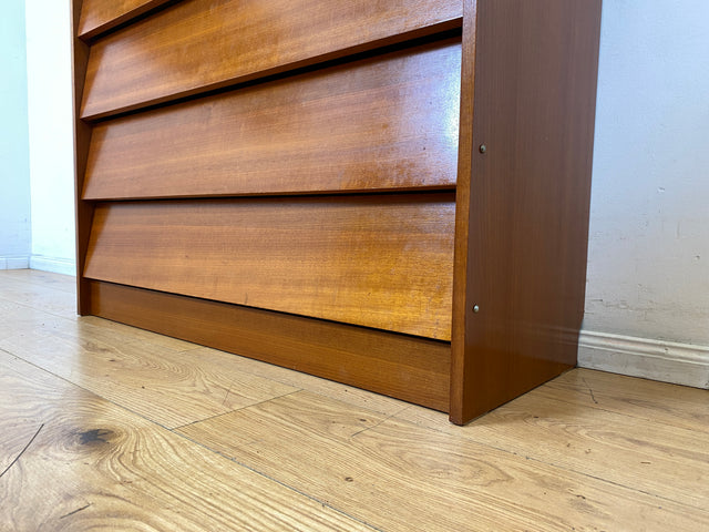 Minimalismus pur! Sehr schöne Vintage Schuhkommode mit Klappen und Edelholz Furnier I Schuhschrank Flurkommode Flurschrank Kommode 70er 80er DDR Mid-Century Retro I