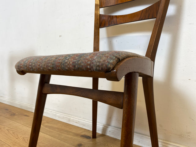 Set aus 4 formschönen und sehr gut erhaltenen 50er Jahre Stühlen mit Originalbezug I Esszimmerstühle Küchenstühle Holzstühle Dining Chairs Mid-Century Vintage 60er 4er I