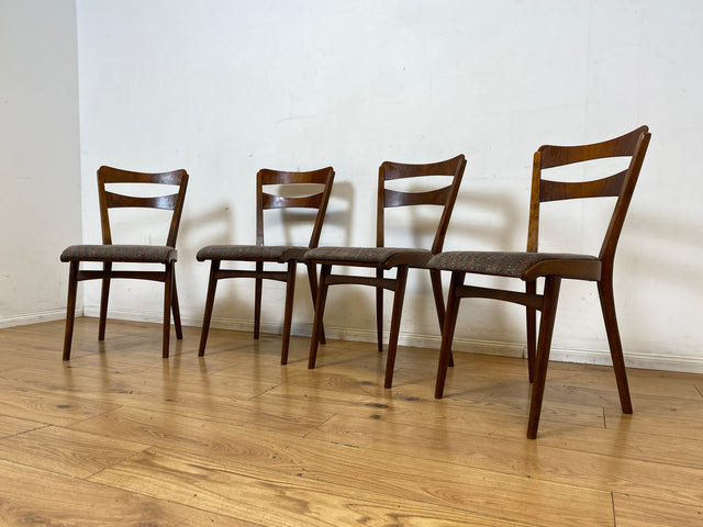 Set aus 4 formschönen und sehr gut erhaltenen 50er Jahre Stühlen mit Originalbezug I Esszimmerstühle Küchenstühle Holzstühle Dining Chairs Mid-Century Vintage 60er 4er I