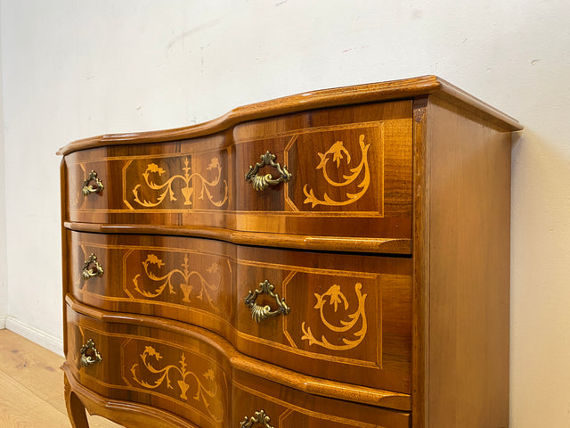 Vornehme und sehr gut erhaltene Vintage Kommode in antikem Stil mit Schubladen, Intarsien und Messinggriffen I Schubladenkommode Wäschekommode Sideboard Schrank Stilmöbel I