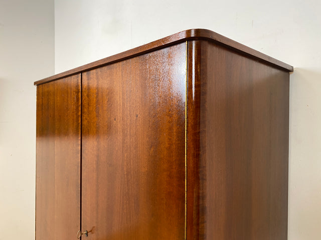 Stilvoller dunkler Mid-Century Kleiderschrank mit perfekter Aufteilung und Schublade I Schrank Wäscheschrank Garderobe Flurschrank Schlafzimmerschrank Vintage 50er 60er I