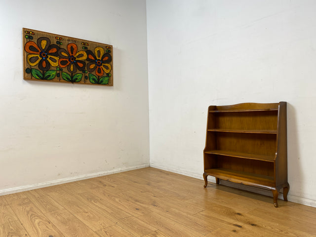 Formschönes und gut erhaltenes kleines 60er Jahre Chippendale Regal mit hübschen Cabriole Füßen I Bücherregal Holzregal Bücherschrank Küchenregal Vintage Mid-Century I