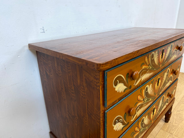Wunderschöne handbemalte skandinavische 50er Jahre Kommode aus vollem Holz mit Schubladen I Schubladenkommode Wäschekommode Schrank Sideboard Wickelkommode Vintage I
