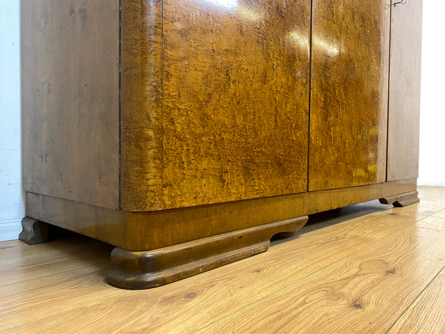 Hochwertiger und gut erhaltener 30er Jahre Art Deco Kleiderschrank aus vollem Holz mit Schublade I Schrank Schlafzimmerschrank Wäscheschrank Wardrobe Vintage Antik I