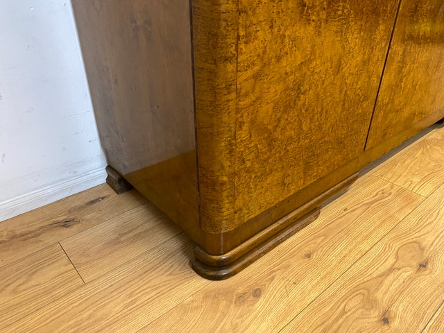 Hochwertiger und gut erhaltener 30er Jahre Art Deco Kleiderschrank aus vollem Holz mit Schublade I Schrank Schlafzimmerschrank Wäscheschrank Wardrobe Vintage Antik I