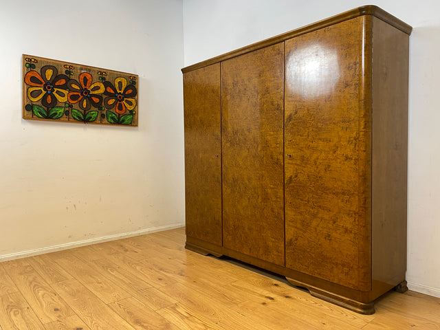 Hochwertiger und gut erhaltener 30er Jahre Art Deco Kleiderschrank aus vollem Holz mit Schublade I Schrank Schlafzimmerschrank Wäscheschrank Wardrobe Vintage Antik I