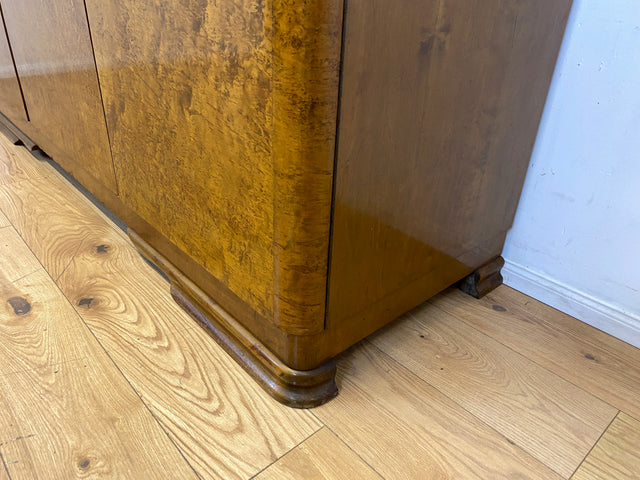 Hochwertiger und gut erhaltener 30er Jahre Art Deco Kleiderschrank aus vollem Holz mit Schublade I Schrank Schlafzimmerschrank Wäscheschrank Wardrobe Vintage Antik I
