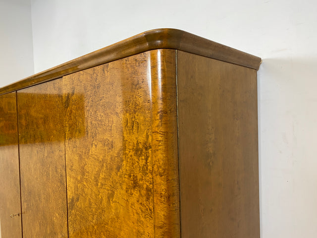 Hochwertiger und gut erhaltener 30er Jahre Art Deco Kleiderschrank aus vollem Holz mit Schublade I Schrank Schlafzimmerschrank Wäscheschrank Wardrobe Vintage Antik I