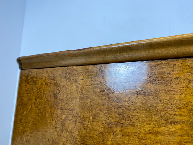 Hochwertiger und gut erhaltener 30er Jahre Art Deco Kleiderschrank aus vollem Holz mit Schublade I Schrank Schlafzimmerschrank Wäscheschrank Wardrobe Vintage Antik I