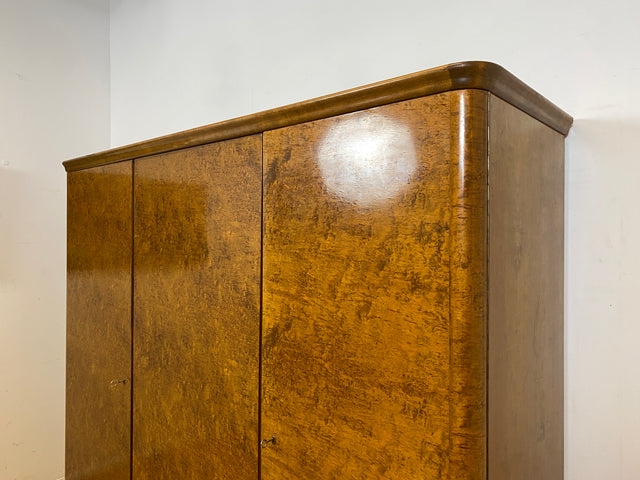 Hochwertiger und gut erhaltener 30er Jahre Art Deco Kleiderschrank aus vollem Holz mit Schublade I Schrank Schlafzimmerschrank Wäscheschrank Wardrobe Vintage Antik I