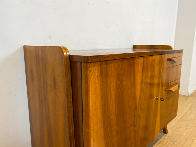 Besonders schöne 50er Jahre Kommode in edlem Walnuss mit Schubladen, Klappe & Holzgriffen I Sideboard Barkommode Barschrank TV Lowboard Schrank Mid-Century 60er Vintage I