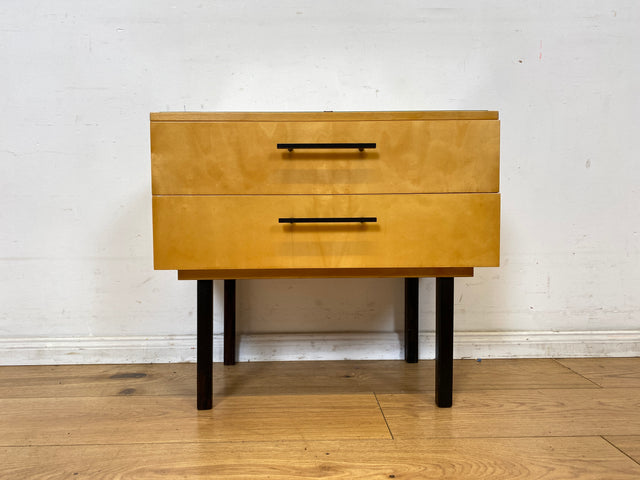 Stilvoller heller Mid-Century Nachttisch mit Schubladen I Nachtkommoden Nachtschränkchen Nachtschränke Kommode Beistelltisch Ablage Vintage 60er 70er Retro Alt I
