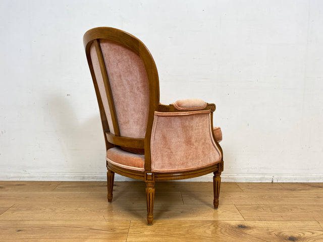 Eleganter, gemütlicher und sehr gut erhaltener Vintage Sessel in antikem Stil mit handverziertem Holzrahmen und altrosa Bezug I Lesesessel Salonsessel Stuhl Stilmöbel I