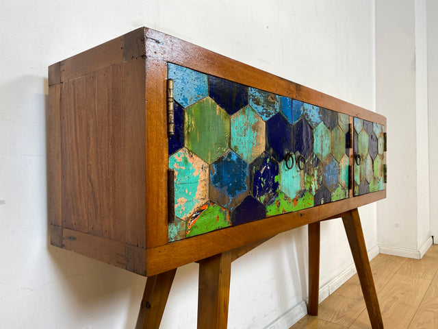 Wunderschöne und nachhaltige Kommode handgefertigt aus altem Bootsholz in Originalfarben I Teakholz massiv I Sideboard Schrank Konsole Flurkommode Wäschekommode I