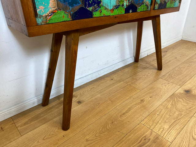 Wunderschöne und nachhaltige Kommode handgefertigt aus altem Bootsholz in Originalfarben I Teakholz massiv I Sideboard Schrank Konsole Flurkommode Wäschekommode I