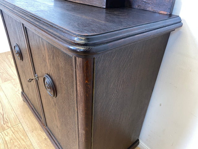 WMK I Wunderschöne kleine antike Anrichte aus vollem Holz mit handverziertem Aufsatz I Schrank Kommode Sideboard Büfett Buffet Kredenz Gründerzeit Jugendstil Vintage Berlin Brandenburg Regensburg