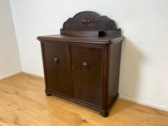 WMK I Wunderschöne kleine antike Anrichte aus vollem Holz mit handverziertem Aufsatz I Schrank Kommode Sideboard Büfett Buffet Kredenz Gründerzeit Jugendstil Vintage Berlin Brandenburg Regensburg