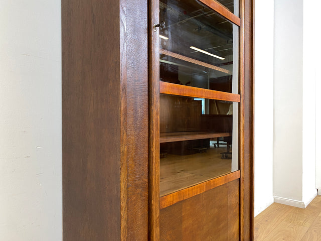 WMK I Schöne und gut erhaltene antike Vitrine aus vollem Holz mit verstell. Regalböden I Büchervitrine Bücherschrank Schrank Bücherregal Regal Geschirrschrank Highboard Art Deco Vintage Berlin Leipzig