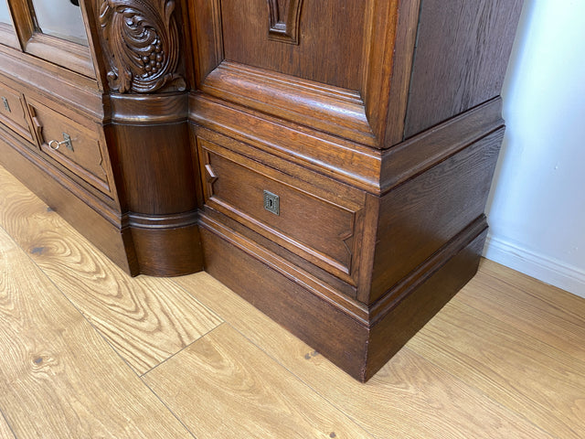 WMK # Impressive &amp; very well preserved antique bookcase made of solid oak with hand-carved wooden applications # Living room cabinet cupboard display cabinet bookcase bookshelf Wilhelminian era vintage