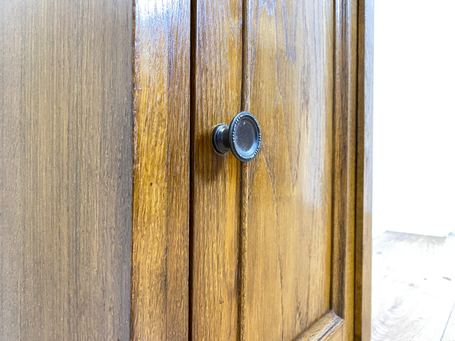 WMK I Großer nordischer antiker Nachttisch , Vollholz, mit Schublade und Messinggriffen I Nachtschrank Nachtschränkchen Nachtkommode Kommode Beistelltisch Jugendstil Vintage Berlin Bayern Chemnitz